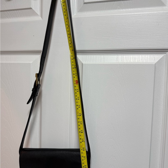 Black Leather Ralph Lauren women’s Crossbody Bag - Picture 10 of 10